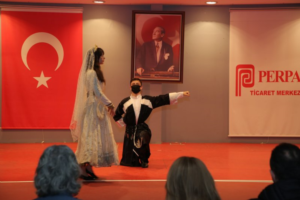 Vergi Haftası sebebiyle Halil Rıfat Paşa Mesleki ve Teknik Anadolu Lisesi tarafından, A Blok Konferans salonunda etkinlik düzenlendi.  