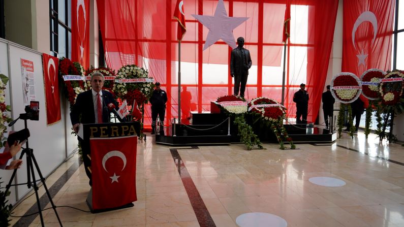 Cumhuriyetimizin 102. yılını PERPA  8. kat ATATÜRK Köşemizde kutladık.