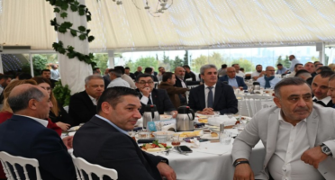 64 No’lu Elektrik Ekipmanları Meslek Komitesi’nin Cemile Sultan Korosu’nda organize ettiği kahvaltı organizasyonuna katıldık. 