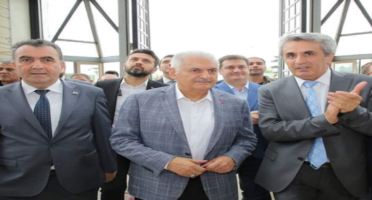 Cumhur İttifakı İstanbul Büyükşehir Belediye Başkan Adayı Binali Yıldırım Perpa’yı ziyaret etti. 