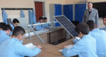 Okullarda Yenilenebilir Enerji Bölümleri Yaygınlaşıyor