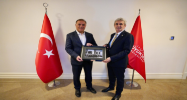 Perpa A Blok Yönetimi’nden İBB Meclis 1. Başkan Vekili Nuri ASLAN’a Ziyaret